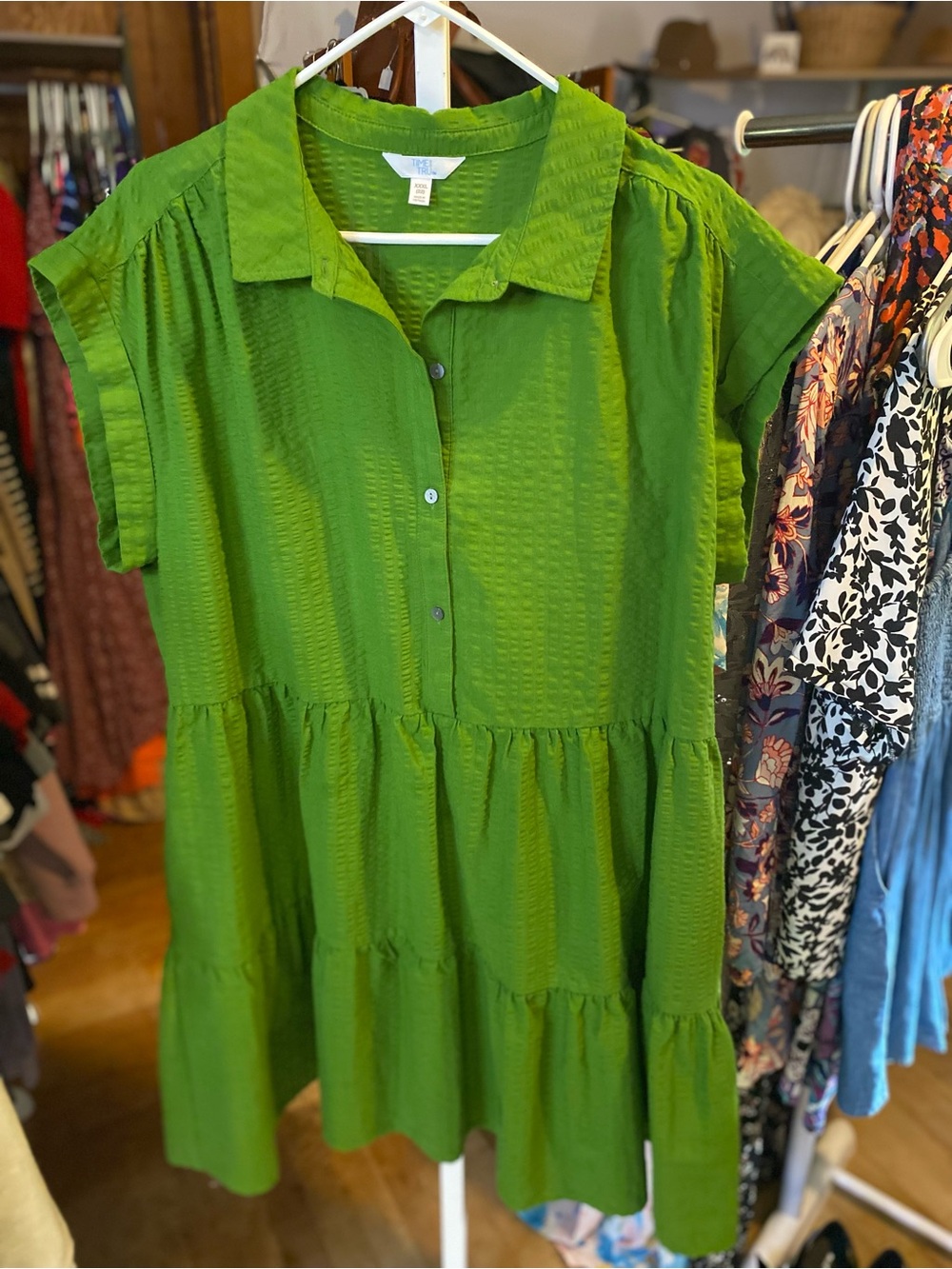 Time and Tru Kelly Green Tiered Button Mini Dress with pockets